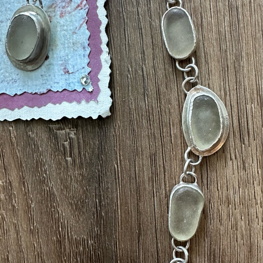 Elegant Sterling Silver Necklace with clear/white Beach Glass and Earring Set - Picture 4 of 7